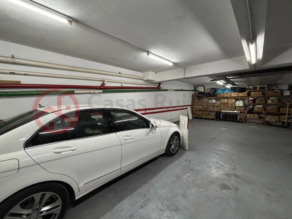 Garagem para Venda em Laranjeiro e Feijó Foto 5