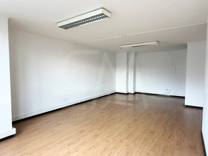 Escritório para Arrendamento em Algés, Linda-A-Velha e Cruz Quebrada-Dafundo Foto 2