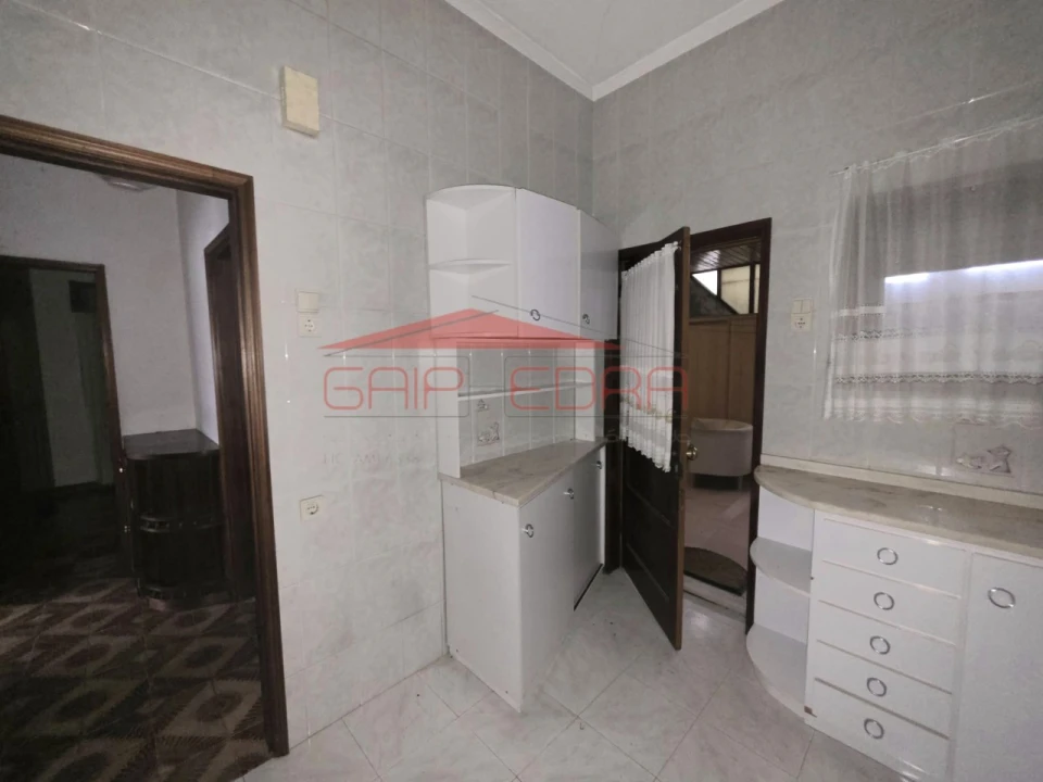 Moradia T2 para Venda em Gulpilhares e Valadares Foto 5