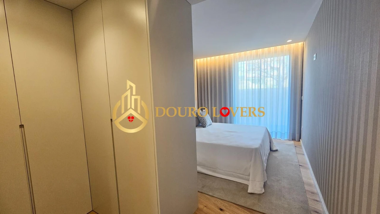 Apartamento T3 para Venda em São Felix da Marinha Foto 27