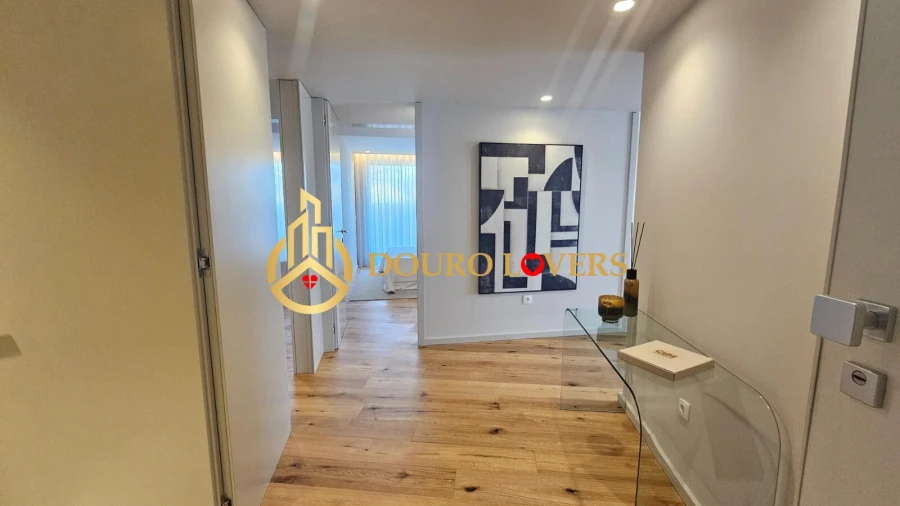 Apartamento T3 para Venda em São Felix da Marinha Foto 2