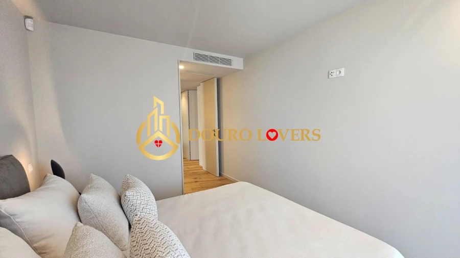 Apartamento T3 para Venda em São Felix da Marinha Foto 39