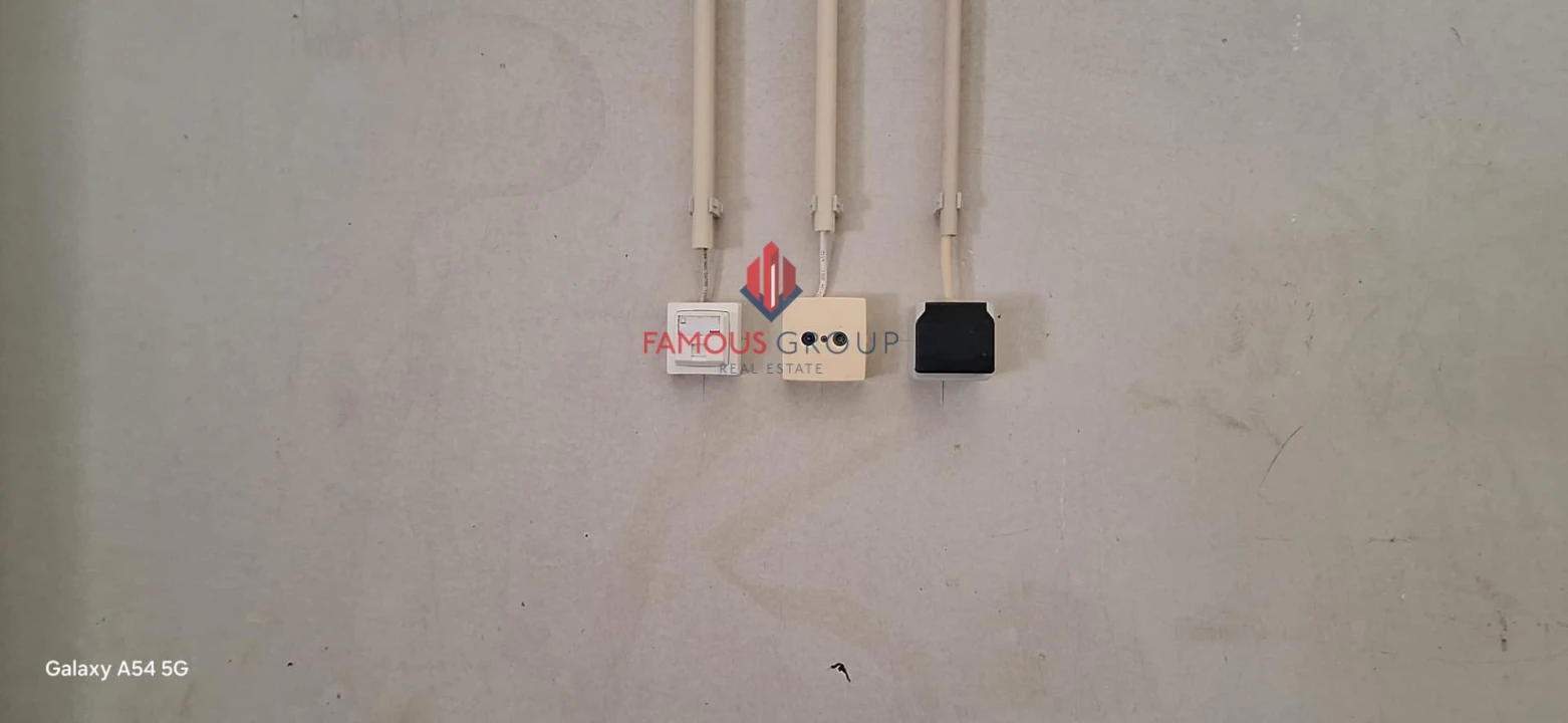 Armazém para Arrendamento em Estômbar e Parchal Foto 39