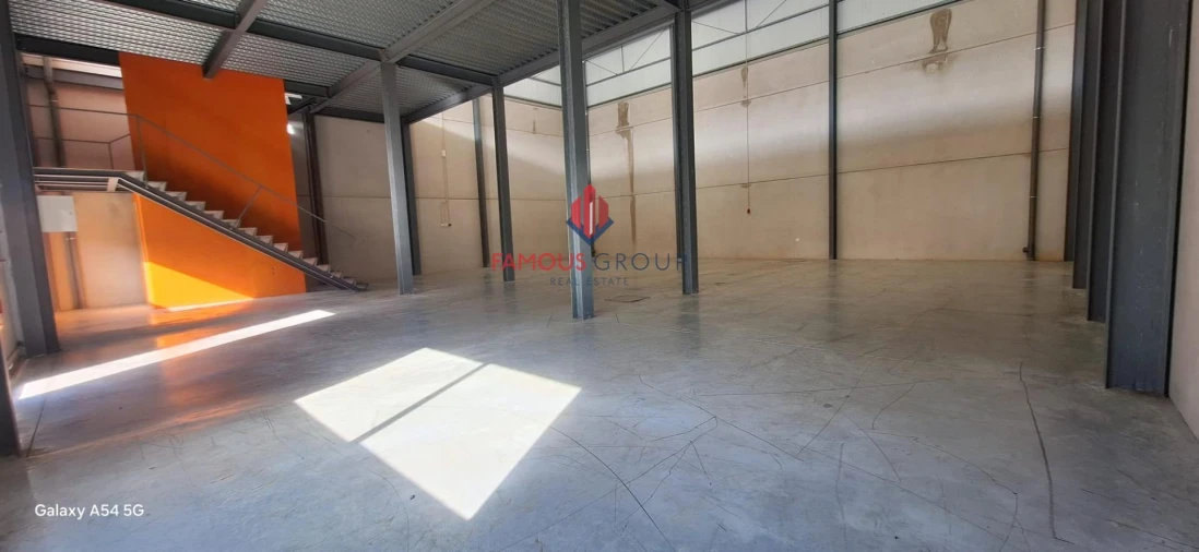 Armazém para Arrendamento em Estômbar e Parchal Foto 33