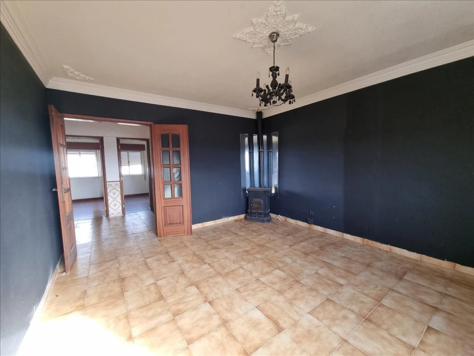 Apartamento T2 para Venda em Alcabideche Foto 3