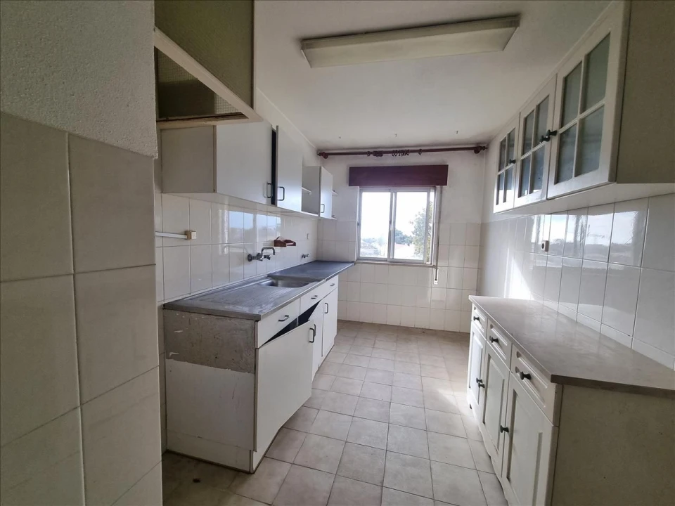 Apartamento T2 para Venda em Alcabideche Foto 6