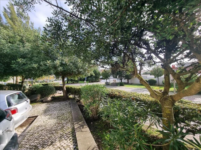 Apartamento T2 para Venda em Alcabideche Foto 17