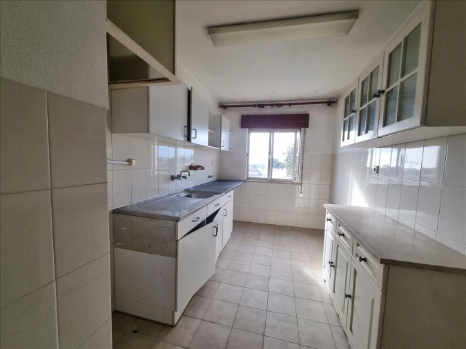 Apartamento T2 para Venda em Alcabideche Foto 6