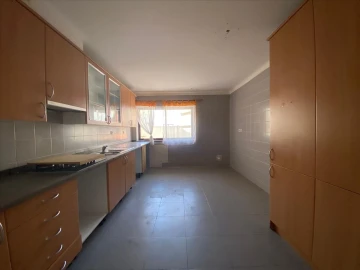 Apartamento T3 para Venda em Setubal (São Sebastião)