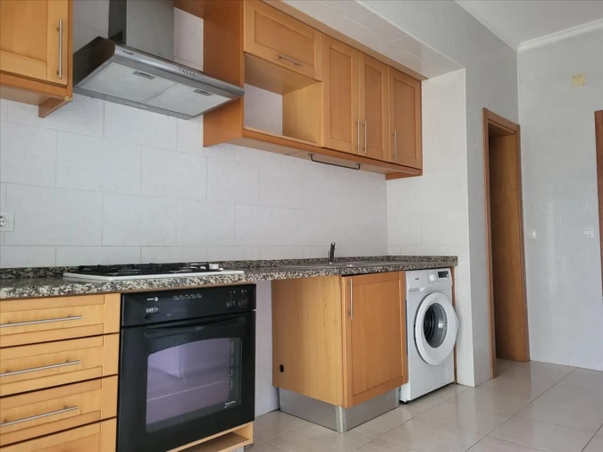 Apartamento T2 para Venda em Azambuja Foto 5