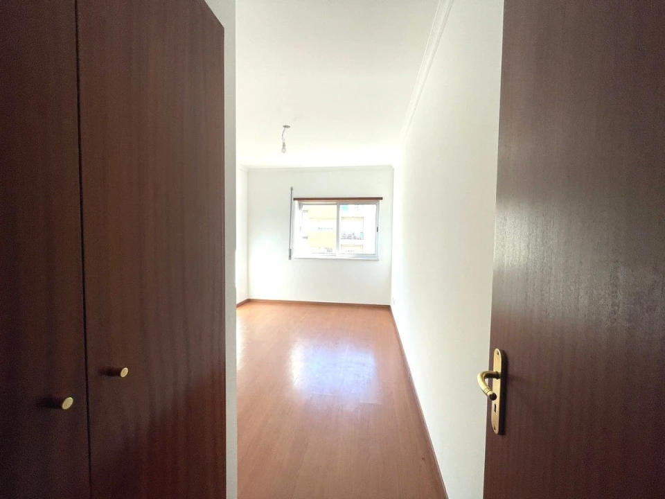 Apartamento T2 para Venda em Barreiro e Lavradio Foto 11