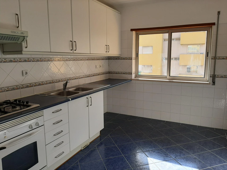 Apartamento T2 para Venda em Barreiro e Lavradio Foto 7