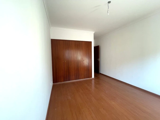 Apartamento T2 para Venda em Barreiro e Lavradio Foto 13