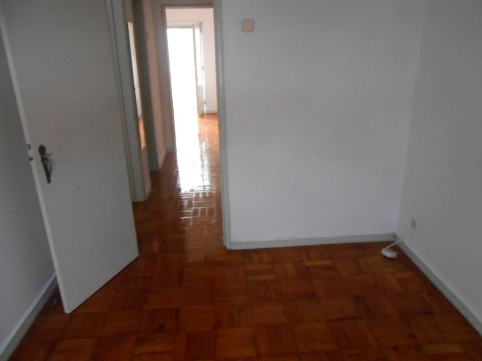 Apartamento T1 para Venda em Barreiro e Lavradio Foto 10