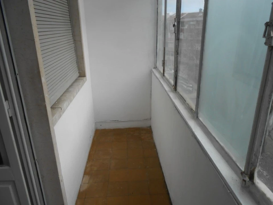 Apartamento T1 para Venda em Barreiro e Lavradio Foto 11