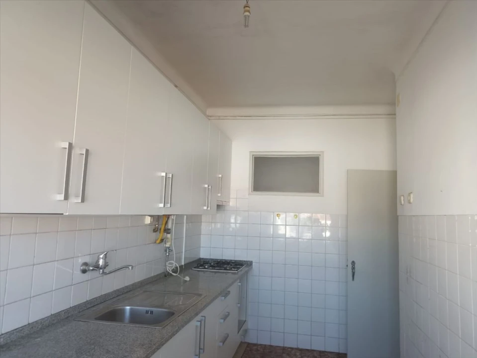 Apartamento T1 para Venda em Barreiro e Lavradio Foto 13