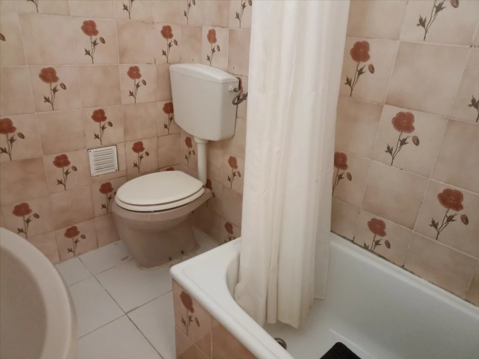 Apartamento T1 para Venda em Barreiro e Lavradio Foto 15