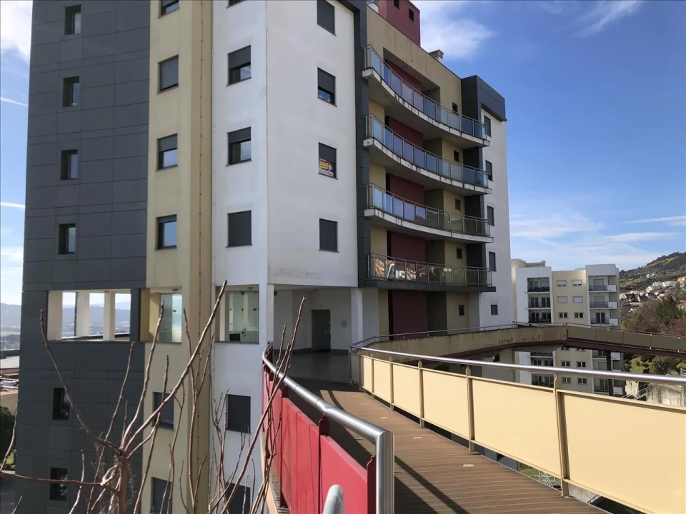 Apartamento T2 para Venda em Covilhã e Canhoso Foto 1