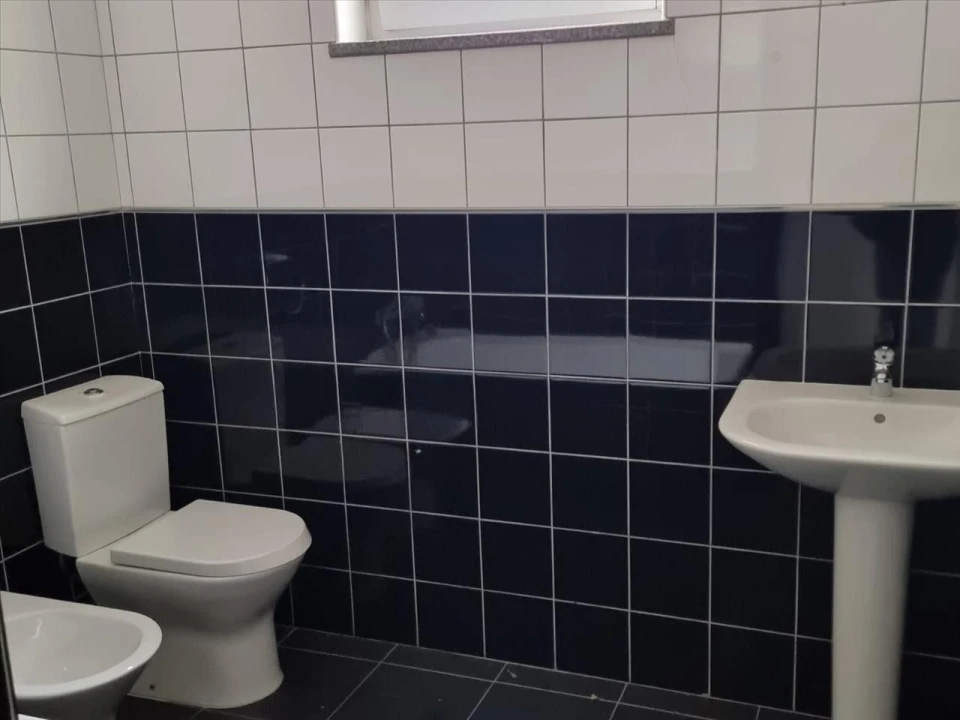 Apartamento T2 para Venda em Covilhã e Canhoso Foto 11