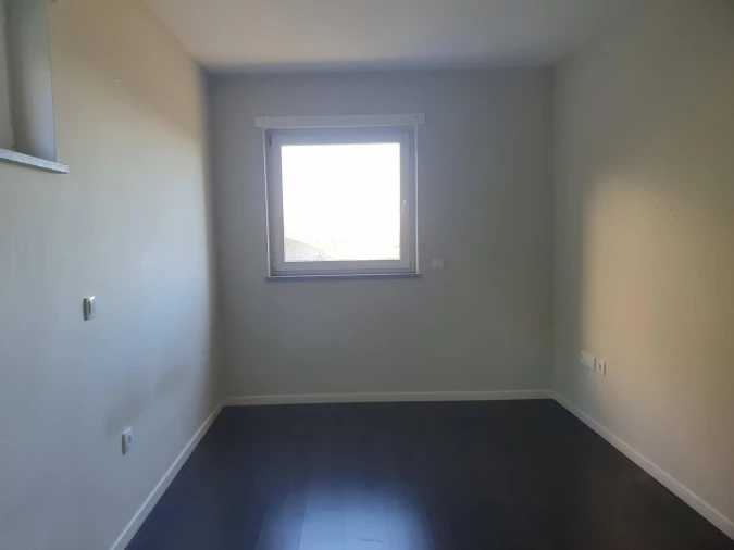 Apartamento T2 para Venda em Covilhã e Canhoso Foto 8