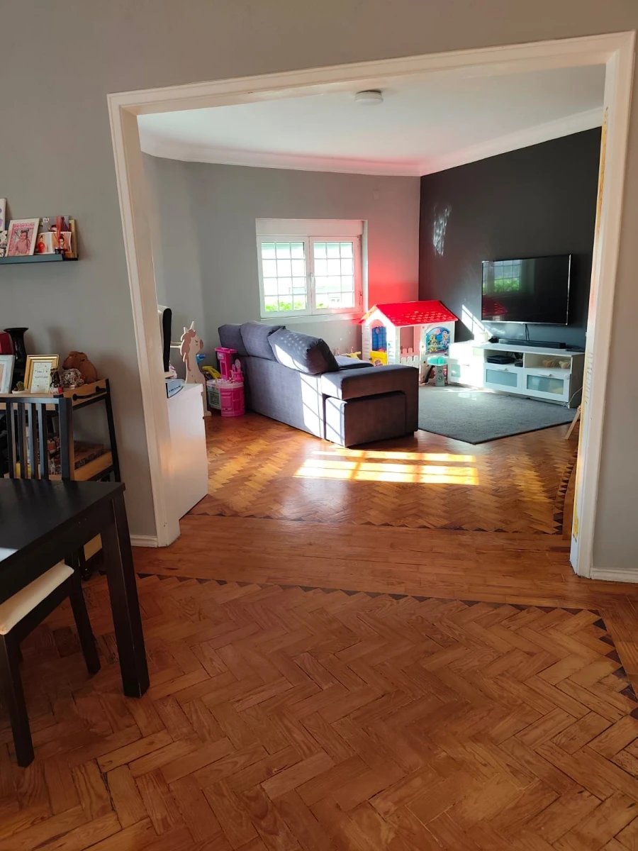 Apartamento T2 para Venda em Agualva e Mira-Sintra