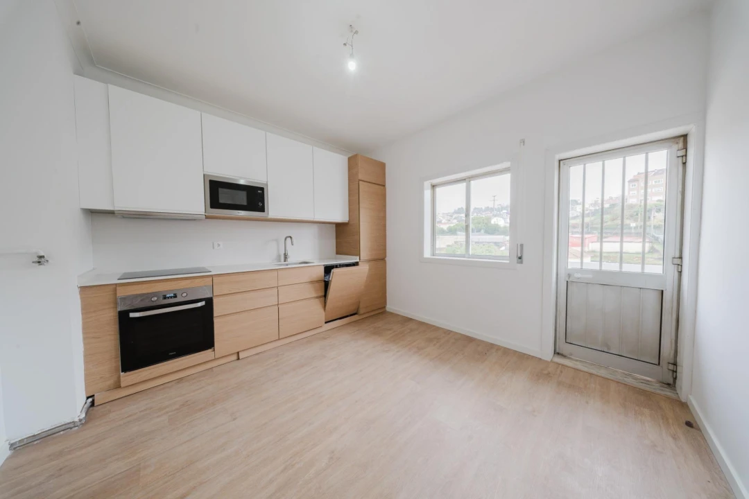 Apartamento T3 para Venda em Fânzeres e São Pedro da Cova Foto 16