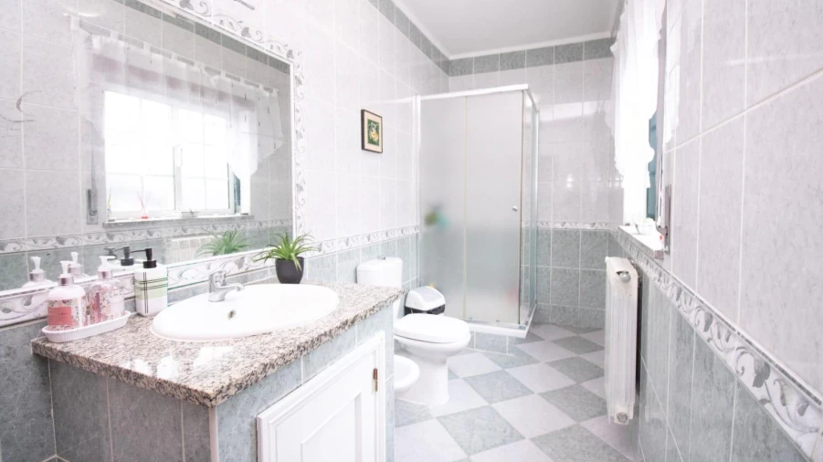 Moradia T3 para Venda em Campo Foto 21