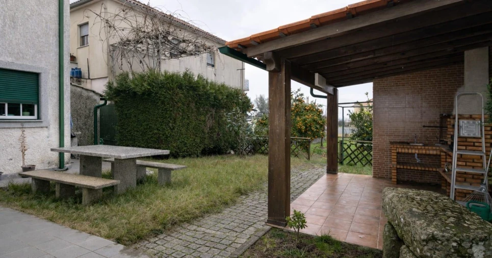 Moradia T3 para Venda em Campo Foto 23