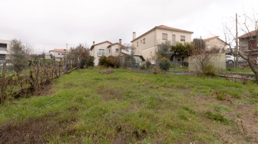 Moradia T3 para Venda em Campo Foto 24