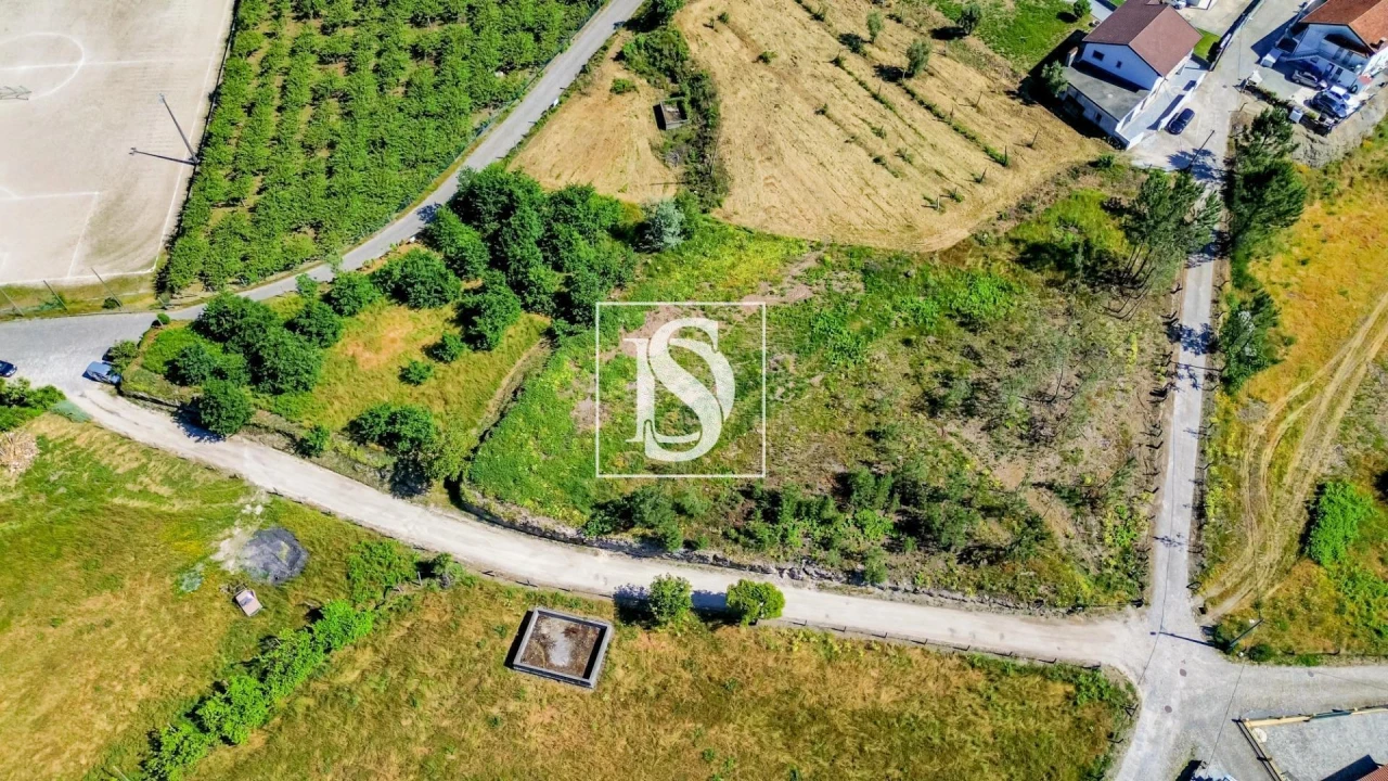 Terreno Agricola ou Rústico para Venda em Fregim Foto 1