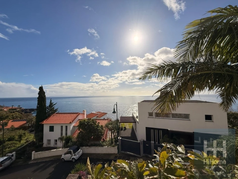 Moradia T4 para Venda em Caniço Foto 21