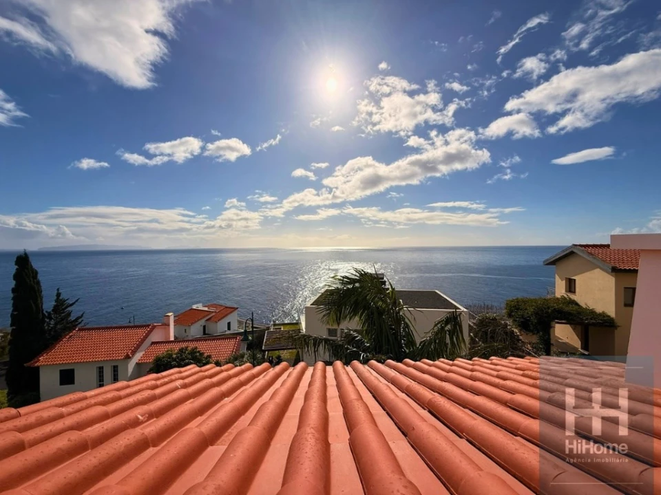 Moradia T4 para Venda em Caniço Foto 27