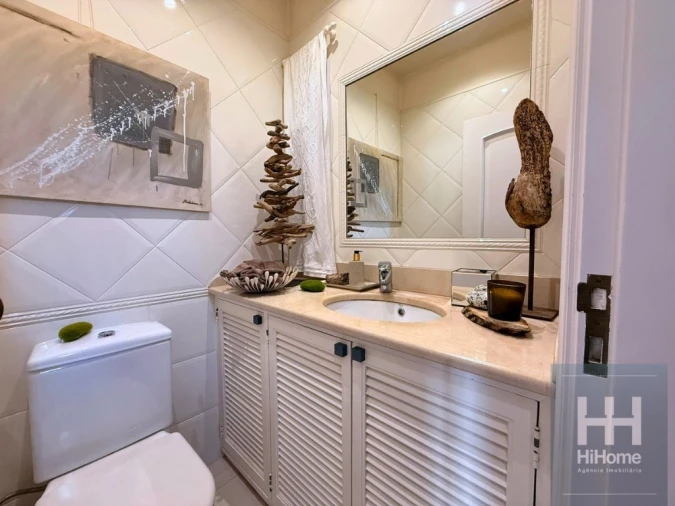 Moradia T4 para Venda em Caniço Foto 14