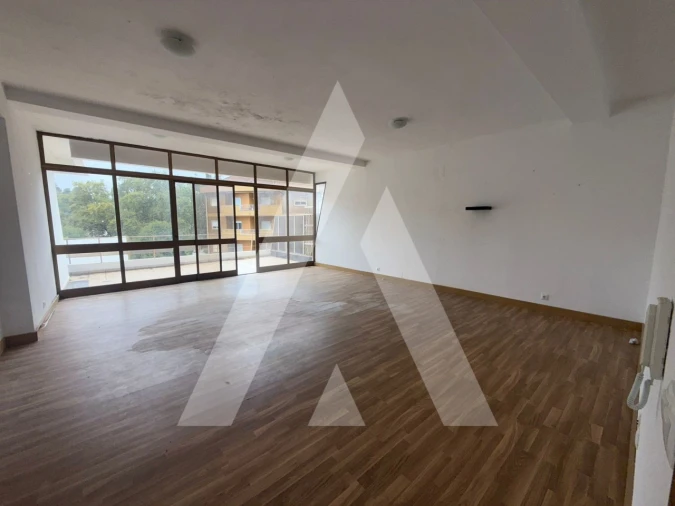 Escritório para Arrendamento em Leiria, Pousos, Barreira e Cortes Foto 13