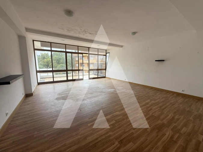 Escritório para Arrendamento em Leiria, Pousos, Barreira e Cortes Foto 17