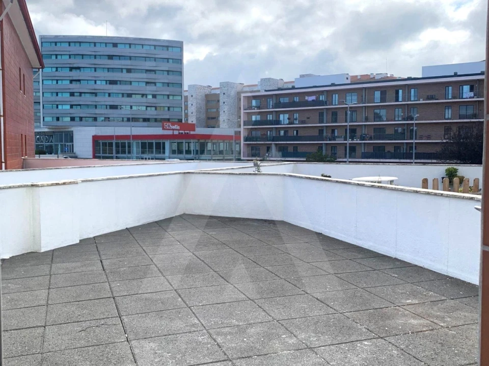 Apartamento T2 para Venda em Glória e Vera Cruz Foto 19
