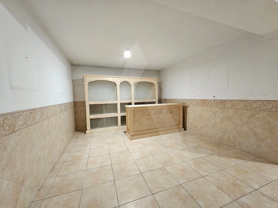 Moradia T4 para Arrendamento em Glória e Vera Cruz Foto 20