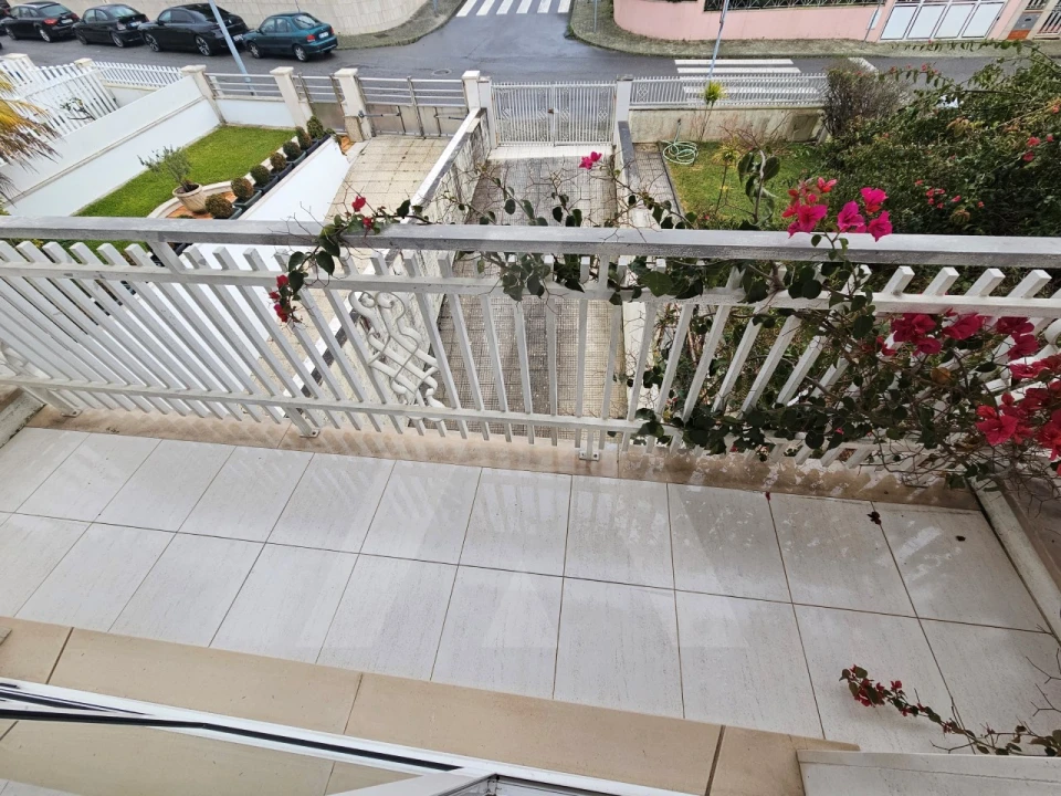 Moradia T4 para Arrendamento em Glória e Vera Cruz Foto 28