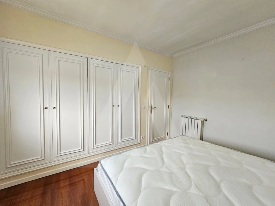 Moradia T4 para Arrendamento em Glória e Vera Cruz Foto 45