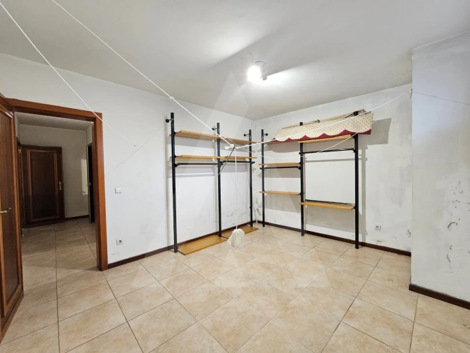 Moradia T4 para Arrendamento em Glória e Vera Cruz Foto 15