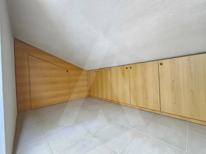 Moradia T4 para Arrendamento em Glória e Vera Cruz Foto 48