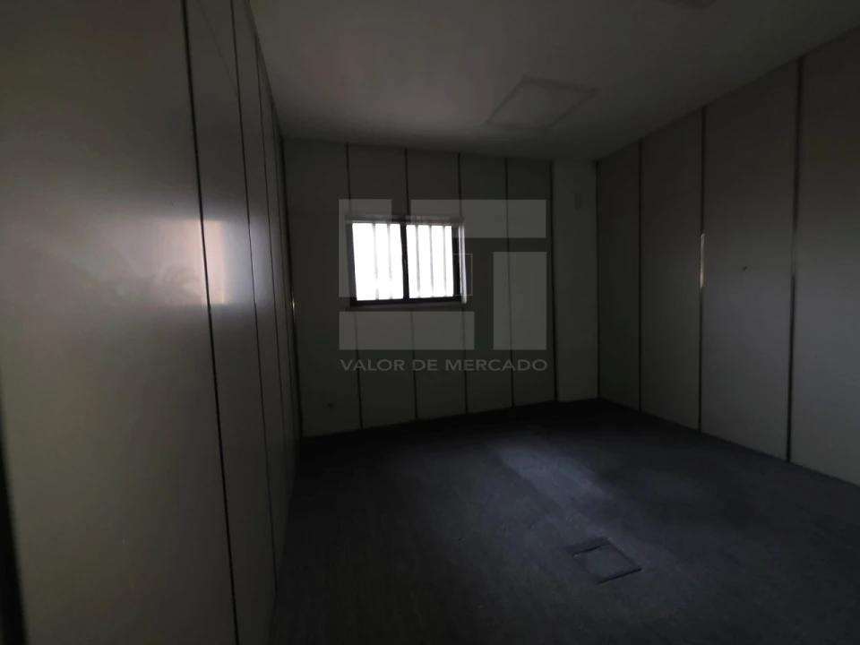 Loja para Venda em Arroios Foto 12