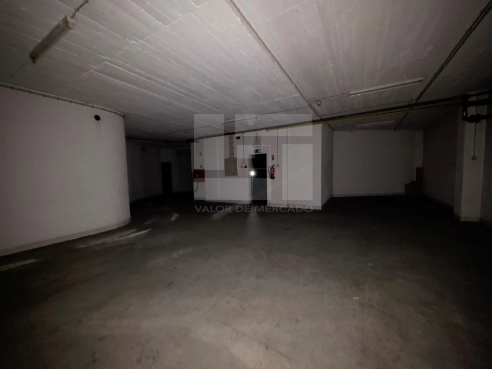 Loja para Venda em Arroios Foto 39