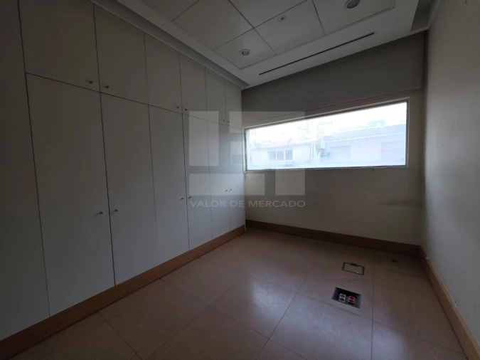 Loja para Venda em Arroios Foto 7