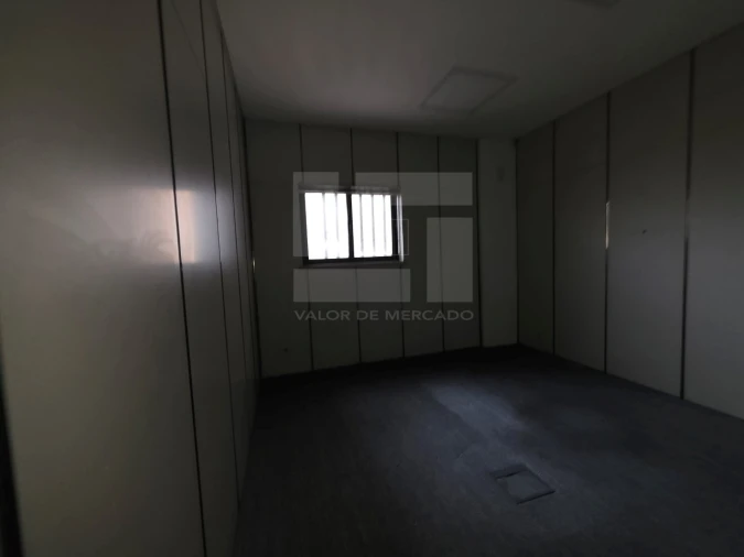 Loja para Venda em Arroios Foto 12