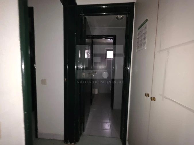 Loja para Venda em Arroios Foto 16