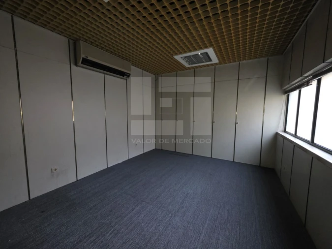 Loja para Venda em Arroios Foto 21