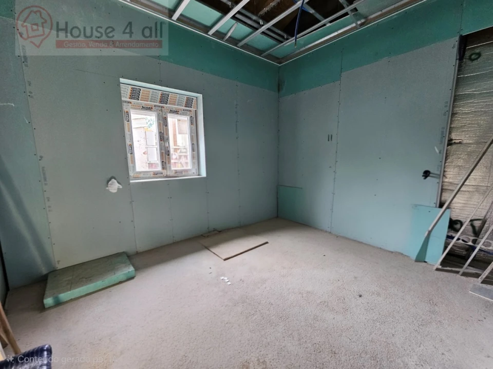 Moradia T1 para Venda em Nossa Senhora do Pópulo, Coto e São Gregório Foto 8