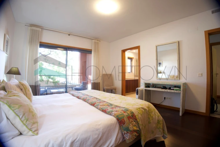 Apartamento T2 para Venda em Quarteira Foto 8