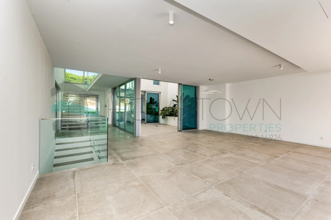 Moradia T4 para Venda em Almancil Foto 8